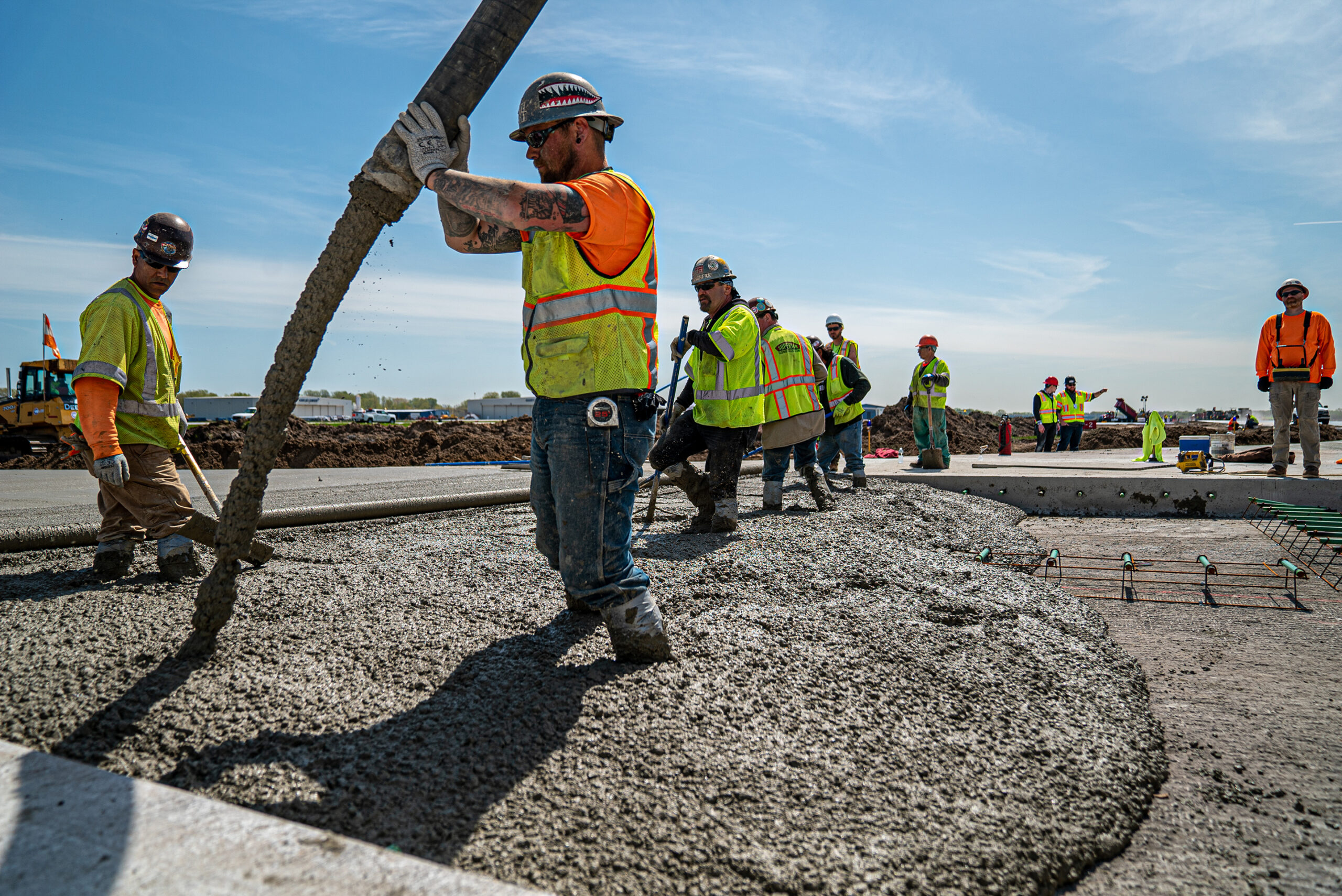 gcia_phase_3_placing_concrete_49619165891_o
